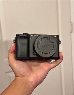 Sony A6400 Camera