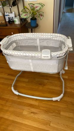 Ingenuity bassinet w light and sound machine