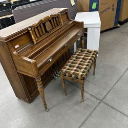 Tuned Piano with Bench