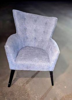 Blue/Gray Tufted Accent Chair with Black Legs