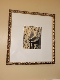 BEAUTIFUL WALL DECOR 