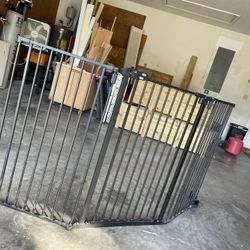 74in Collapsible Dog Gate