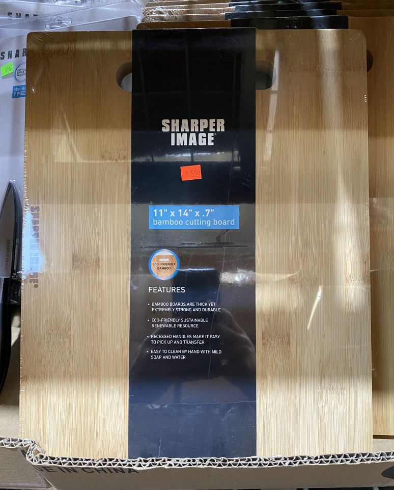 New Sharper Image Bamboo Cutting Board, 11” x 14” x 7”