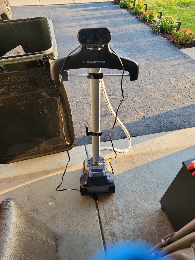 Rowenta Steamer