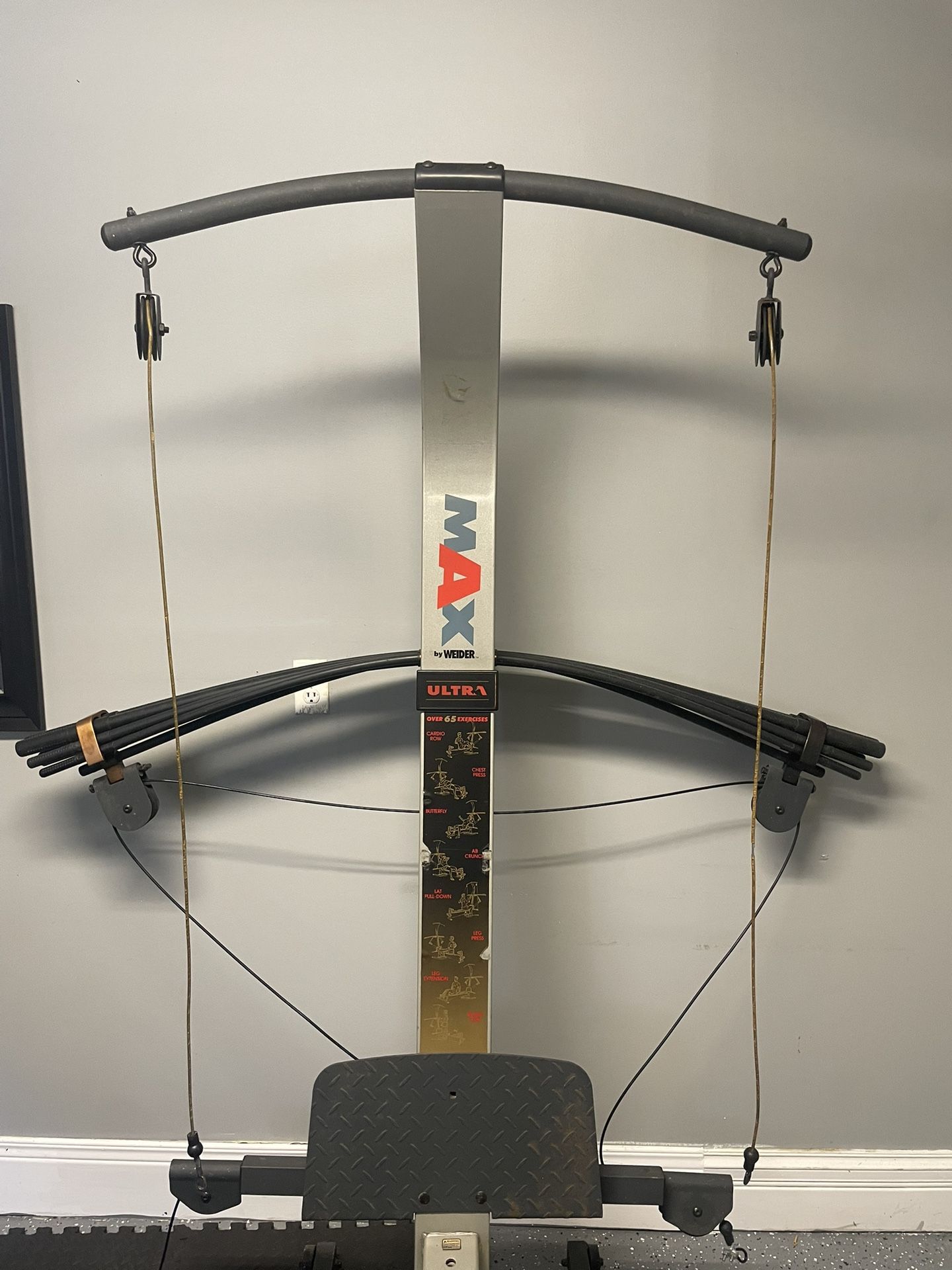 Pull Machine 65 Exercise Machine