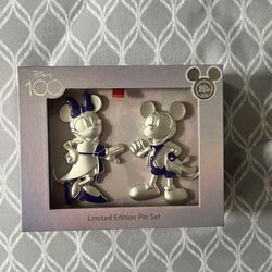 Disney D23 pin Set Limited Edition