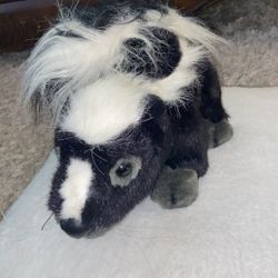  Folkmanis Skunk Puppet 