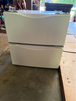 Washer & Dryer pedestals