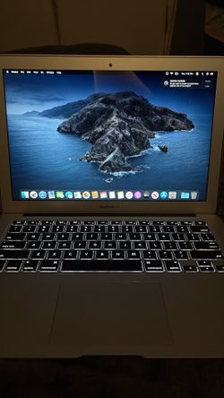 Apple MacBook