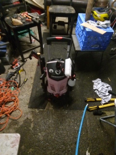 Powerhouse Electric Power washer 2200 Psi...