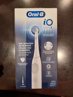 Oral-B iO Series 2 Electric Toothbrush and individual replacement heads