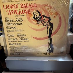 VINYL RECORD ALBUM LAUREN BACALL APPLAUSE MUSICAL ORIGINAL CAST EX SIGNED