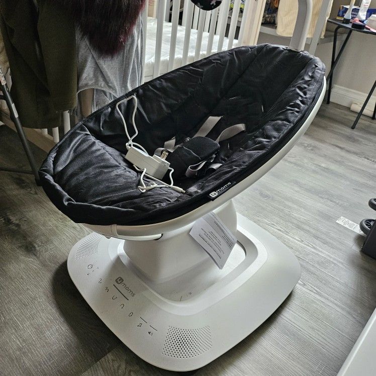 4moms Mamaroo Baby Swing