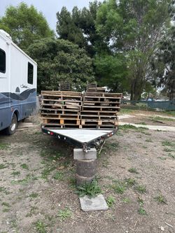 Wood Pallets (80-200) FREE