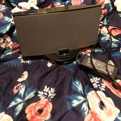 Bose dock station great condition serious buyers only