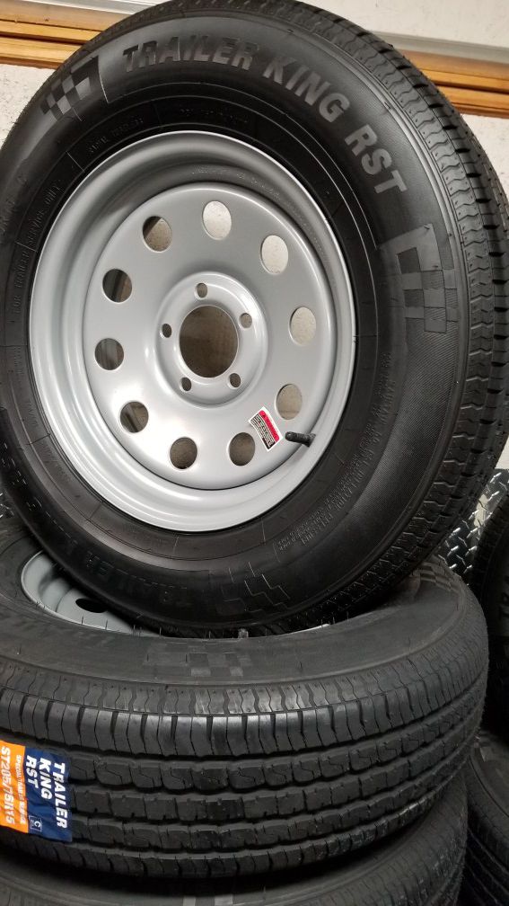 ST205/75R15 TRAILER TIRE AND WHEEL