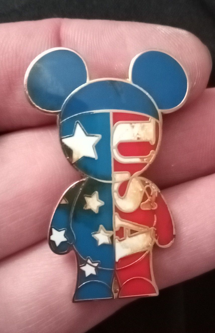 Mickey Mouse USA Collectors Pin
