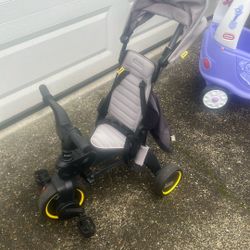 Doona Trike With Handle