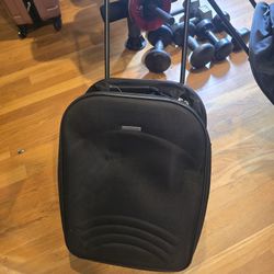 Travel Carrier Luggage $15
