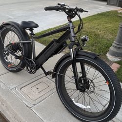 RadRover 6 Plus Fat Tire  Like New - w Enhanced Comfort