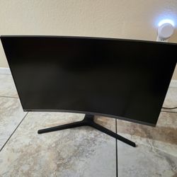 Samsung Computer Monitor. 27 In Curved
