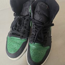 Jordan 1 Pine Green