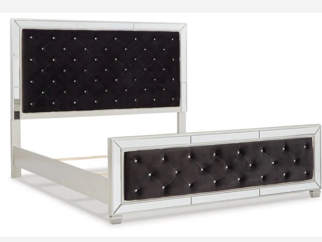 Ashley Tufted Rhinestone Bed (King)