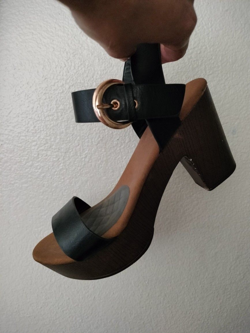 Heels $8 New 