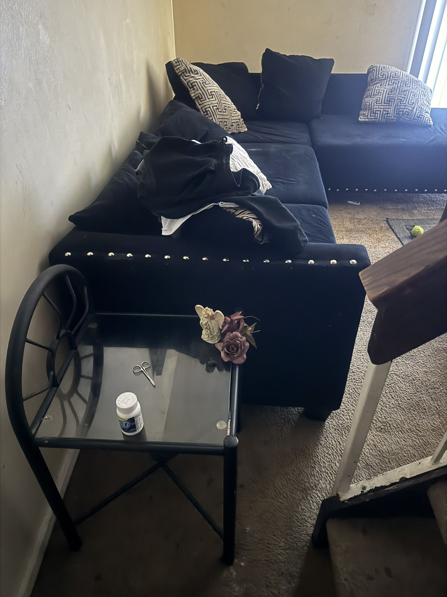 Couch And More