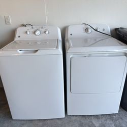 GE Washer (Electric) & Dryer (Gas)