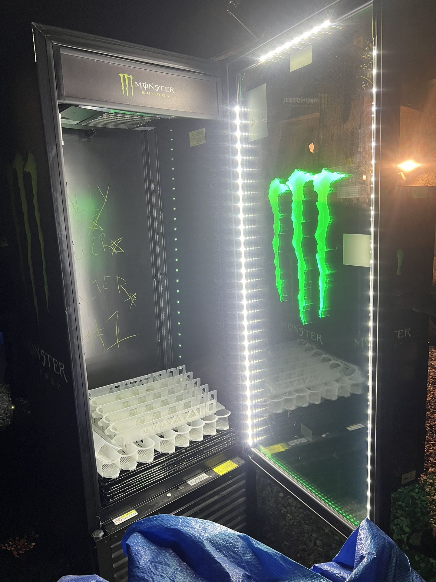 Refrigerador Monster 