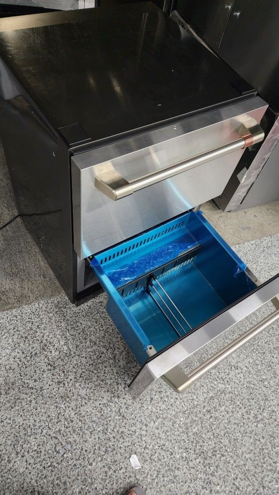 Ge Cafe Brand New 24 Inch 2 Drawer Refrigerator