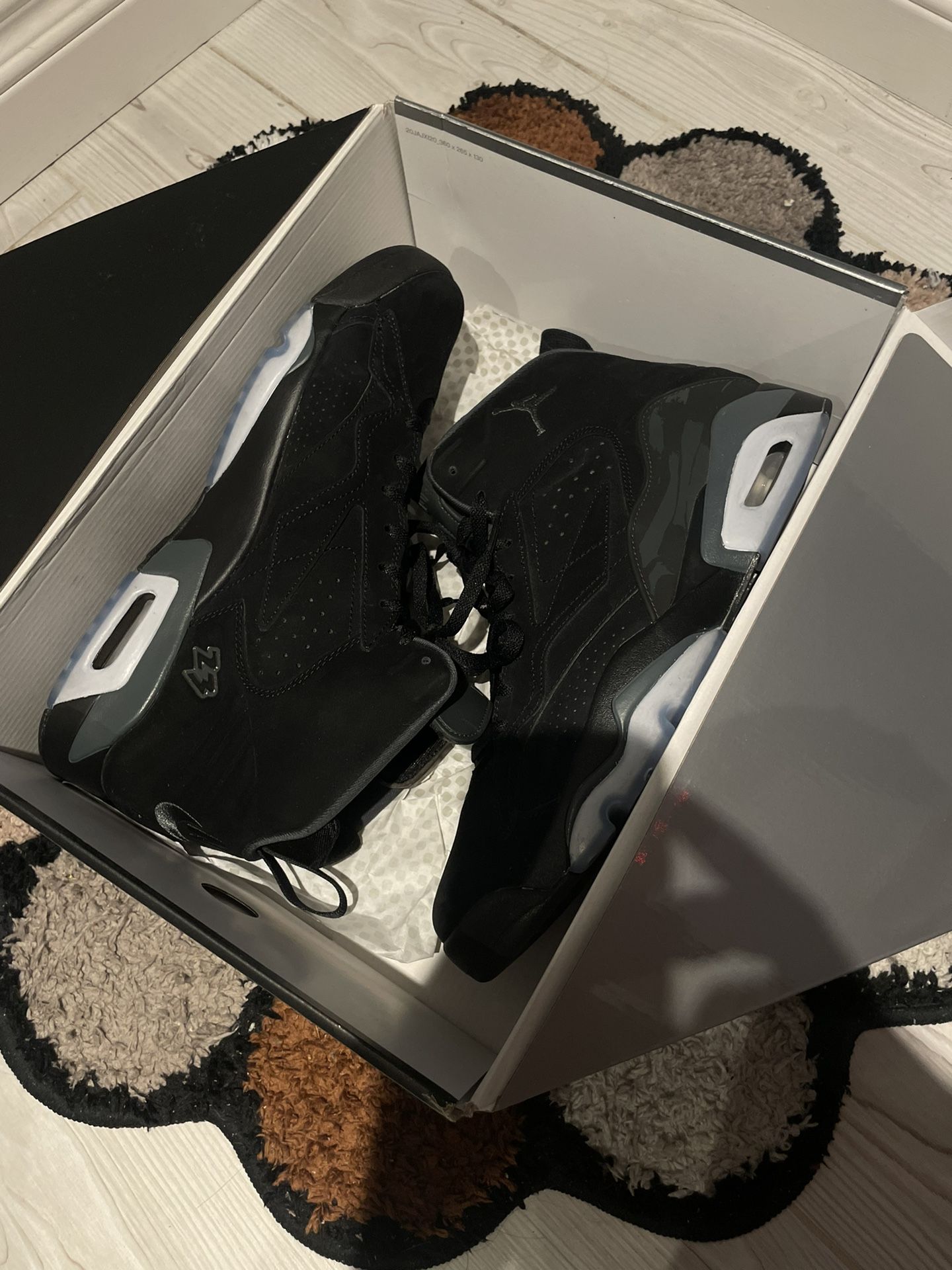 BRAND NEW! JORDAN MVP SIZE 13