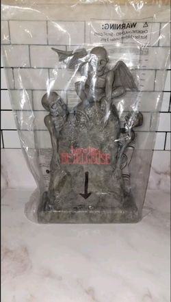 Beetle Juice Popcorn Holder 