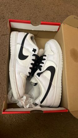 nike dunk low reverse panda