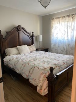 Queen Bedroom Set with 2 night Stands