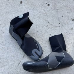 Surf booties
