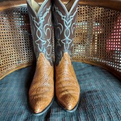 For sale Halloween  Cowboy boo, boots  Brown and pumpkin color, Tony lama     Men's Size 9 .5 D  $150 OBO