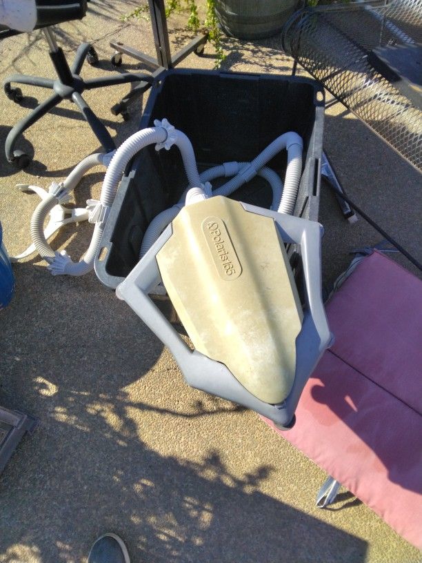 Polaris 165 Pool Sweep