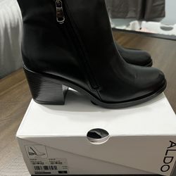 Aldo Etelilla Boots (Size 10) New