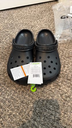 Crocs Size 11 M Brand new