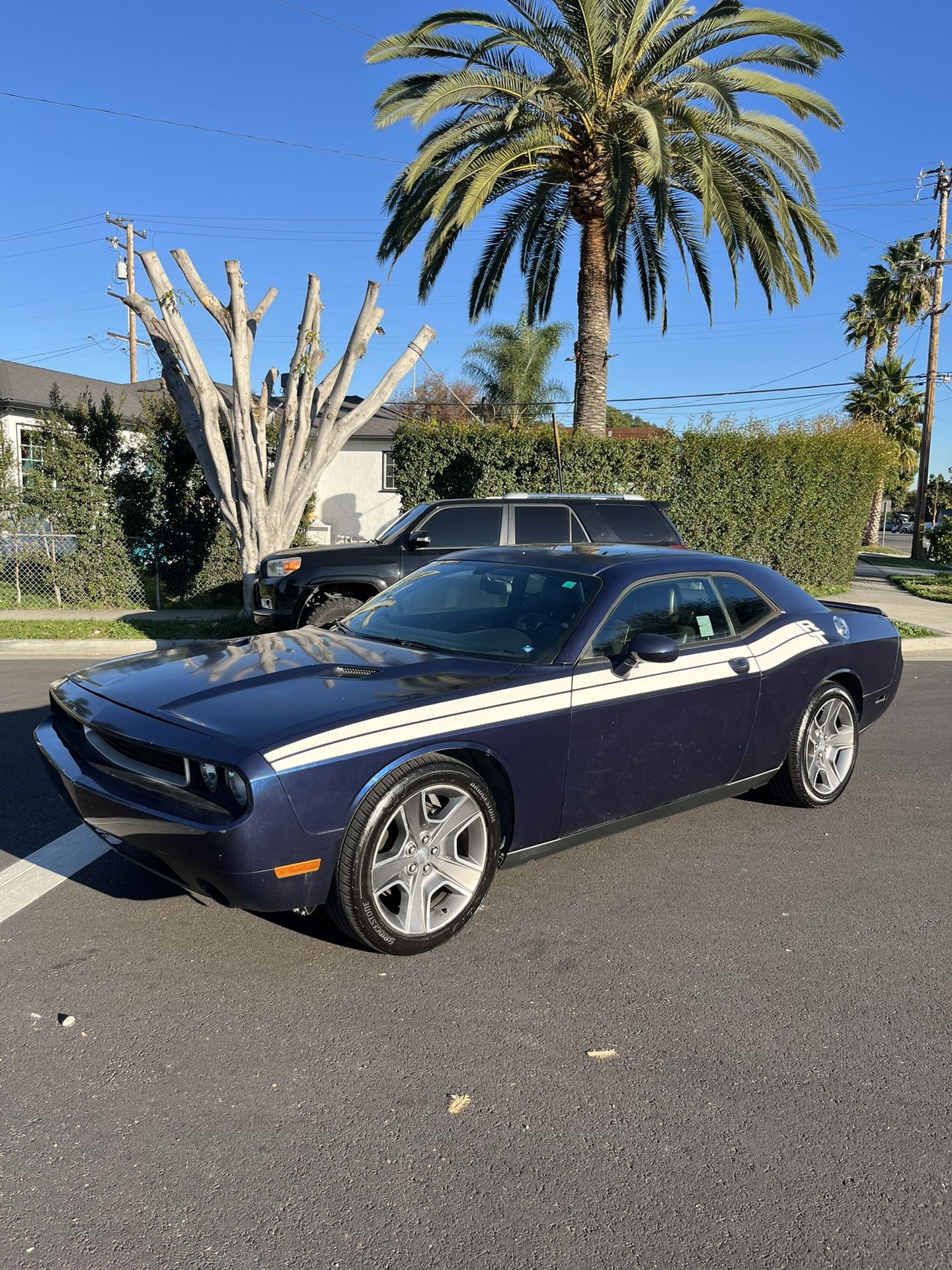 2013 Dodge Challenger R/T 5.7 Hemi BMW Lexus Audi Mercedes Infiniti Jaguar Maserati Kia Hyundai Honda Toyota Nissan