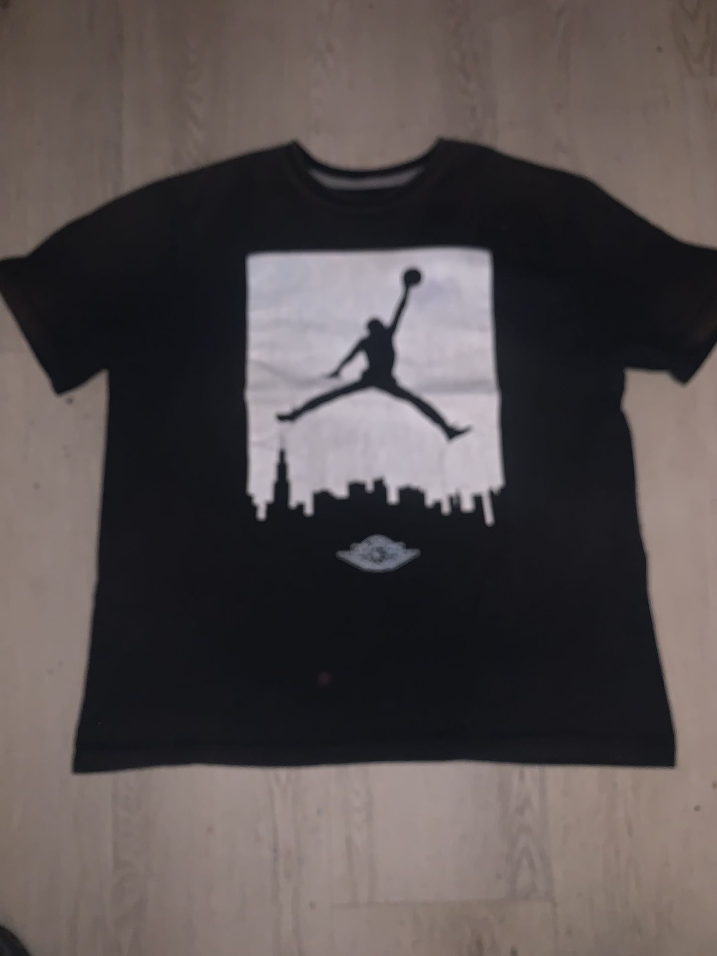 Men’s Jordan T Shirt Size XL