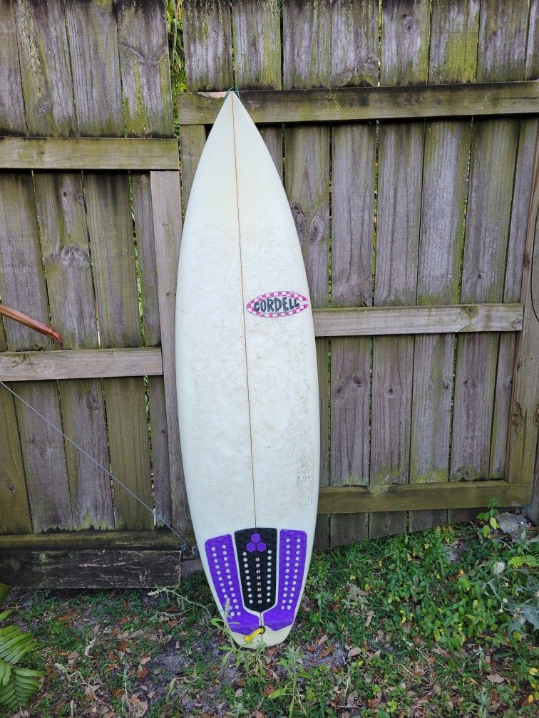 Cordell Surfboard, barely used!