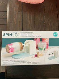 We R Memory Keepers Spin It Motorized Rotary Drying Tool