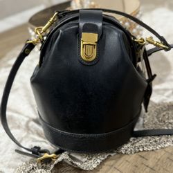 Old Trend Women’s Genuine Bucket