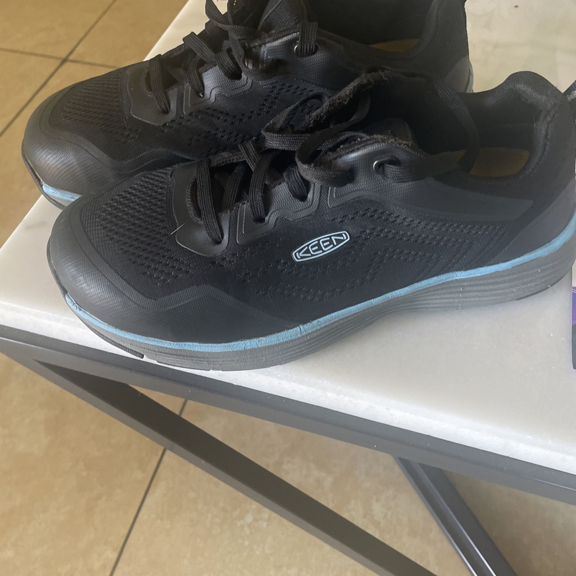 Work Sneakers Safety Toe For Women 8.5