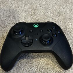  Xbox elite series 2 controller 
