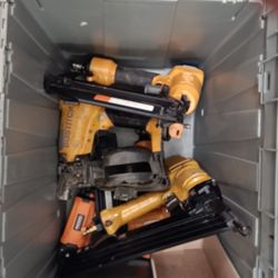 Hand Tools Nail Gun Saws Tile Saws Welders Lots Of Tools