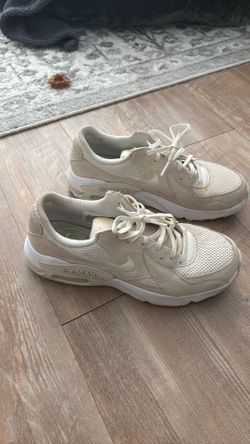 Women’s Nike Air Max Shoes